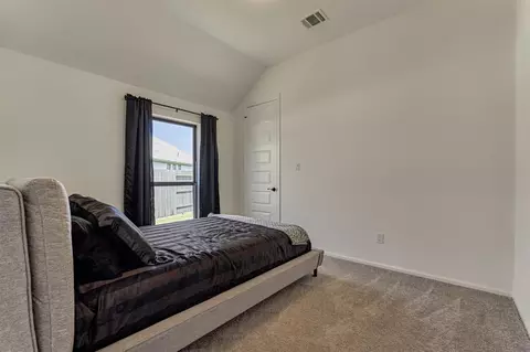 Bedroom - 13147 Soaring Forest Dr, Conroe, TX 77302 photo 4 of 5