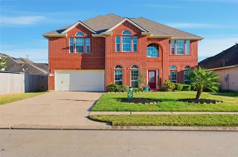 28 Atascadero Dr, Manvel, TX 77578