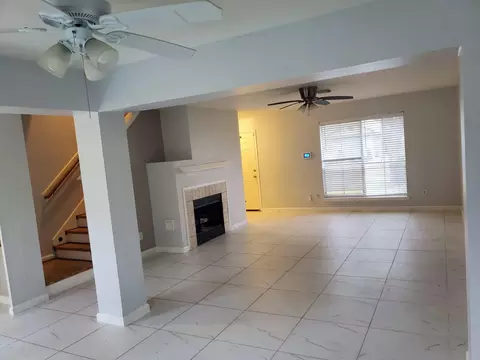 Living - 3626 Nutwood Ln, Spring, TX 77389 photo 2 of 5