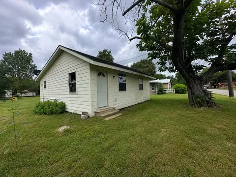407405 N Kleas, Edna, TX 77957