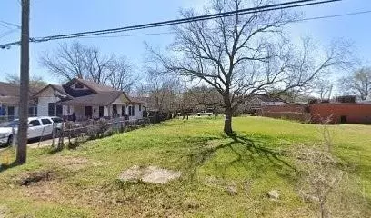 3274 Berry St, Houston, TX 77004