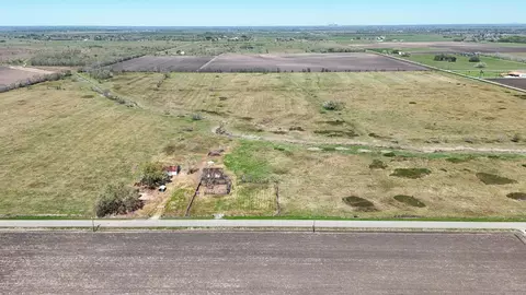 View/Area - 4439 Schultz Rd, Damon, TX 77430 photo 16 of 20