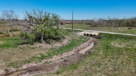 View/Area - 4439 Schultz Rd, Damon, TX 77430 photo 19 of 20