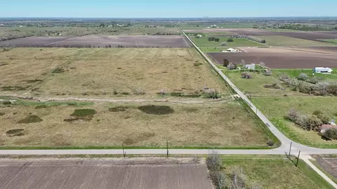 View/Area - 4439 Schultz Rd, Damon, TX 77430 photo 18 of 20