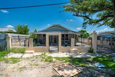 6507 Texas St, Houston, TX 77011