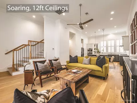 4035 Leeland St, Houston, TX 77023