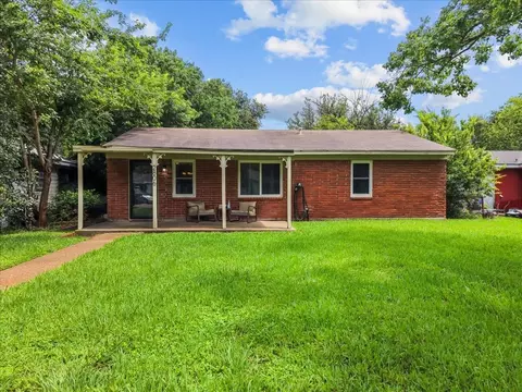 2806 4th Ave N, Texas City, TX 77590