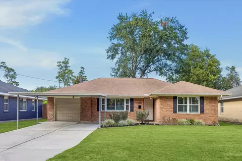2318 Cheshire Ln, Houston, TX 77018