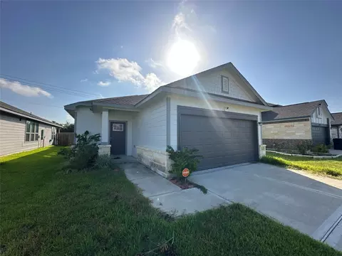 122 Tejas Village Pkwy, Beasley, TX 77417