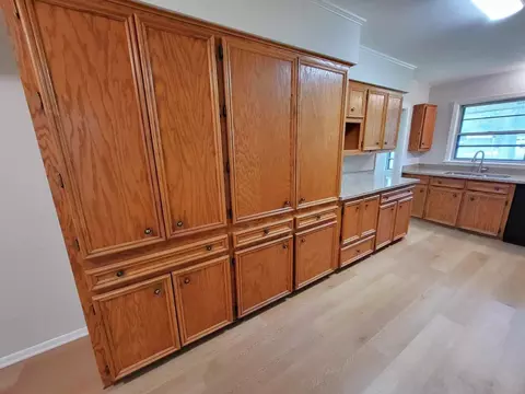Kitchen - 706 Maple St, Sweeny, TX 77480 photo 5 of 5