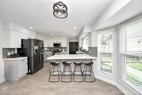 Kitchen - 6603 Coldstream Dr, Pasadena, TX 77505 photo 2 of 7