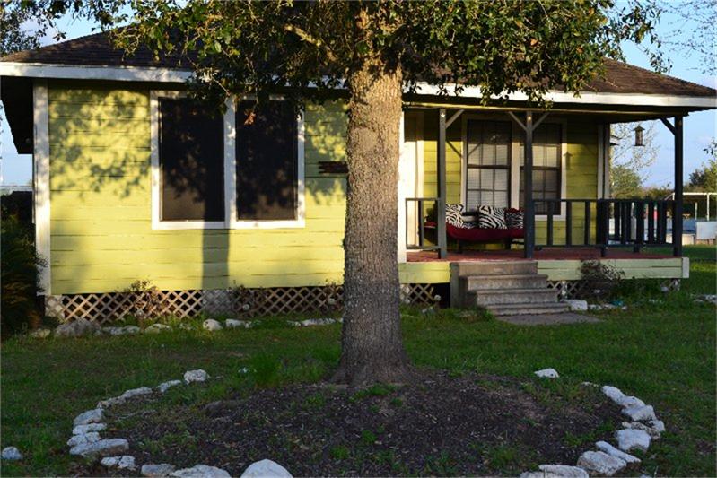20314 Kickapoo Rd, Waller, TX 77484 photo 1