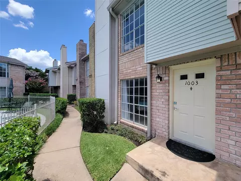 3100 Jeanetta St #1003, Houston, TX 77063