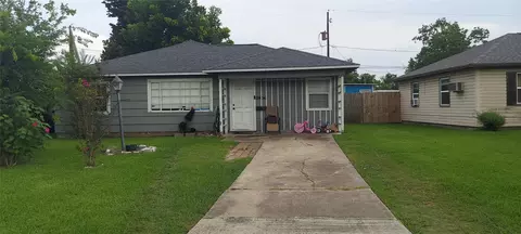 12456 Yancy Dr, Houston, TX 77015