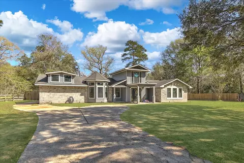 9711 150 Hwy, Shepherd, TX 77371