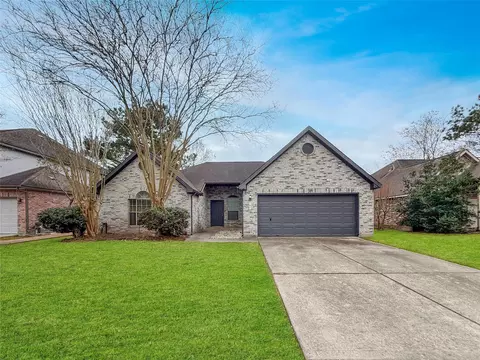 1618 Sandy Park Dr, Houston, TX 77339