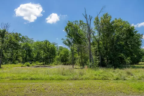 10649 Atakapan Trl, Bedias, TX 77831