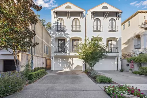 303 Birdsall St #A, Houston, TX 77007