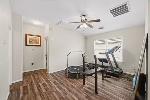 Entry Way - 7043 Windy Run Ct, Spring, TX 77379 photo 7 of 8