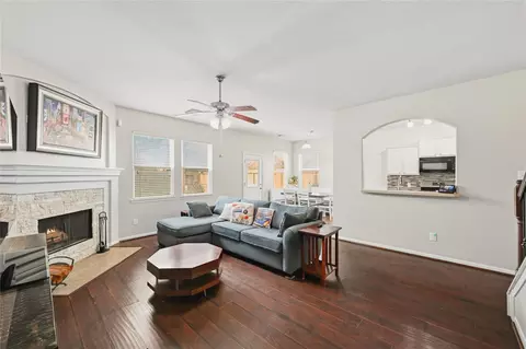 Living - 7043 Windy Run Ct, Spring, TX 77379 photo 2 of 3