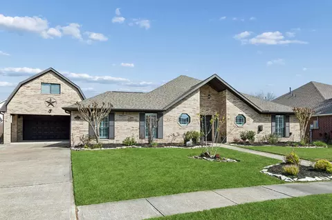 404 Primrose Ln, League City, TX 77573