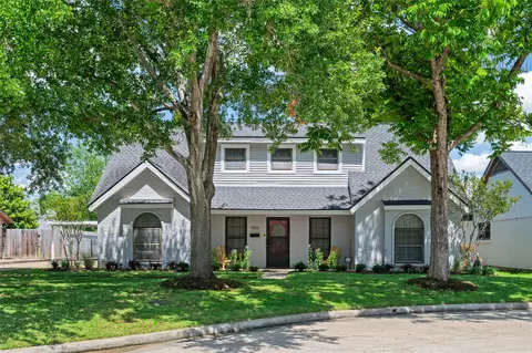 1906 Spillers Ln, Houston, TX 77043