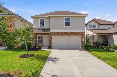 Exterior - 3653 Cub Dr, Conroe, TX 77301 photo 2 of 6