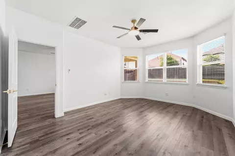 Living - 3653 Cub Dr, Conroe, TX 77301 photo 3 of 4