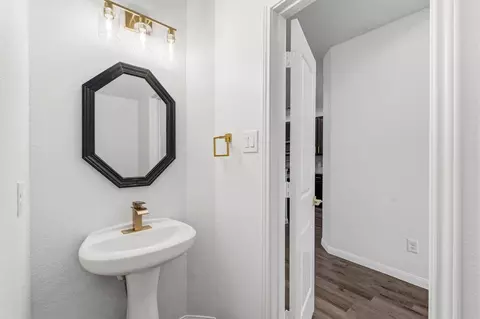 Entry Way - 3653 Cub Dr, Conroe, TX 77301 photo 3 of 4
