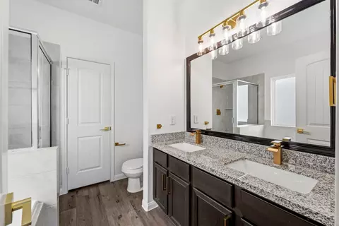 Bath - 3653 Cub Dr, Conroe, TX 77301 photo 1 of 3