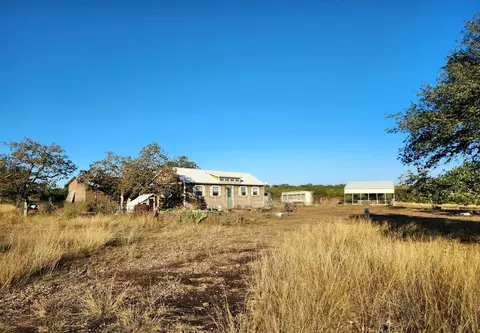 1332 Short Rd, Vanderpool, TX 78885 photo 28