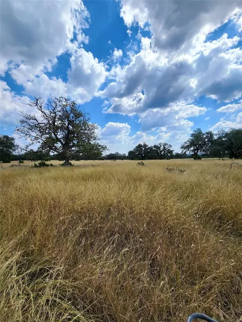 1332 Short Rd, Vanderpool, TX 78885 photo 15