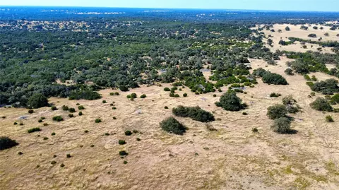 1332 Short Rd, Vanderpool, TX 78885 photo 9
