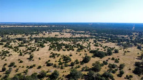 1332 Short Rd, Vanderpool, TX 78885 photo 4