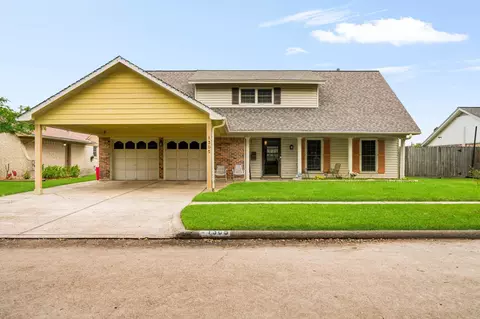 1305 Mcdonald St, Deer Park, TX 77536