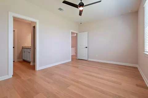 Bedroom - 1107 Campside Dr, Beasley, TX 77417 photo 1 of 4