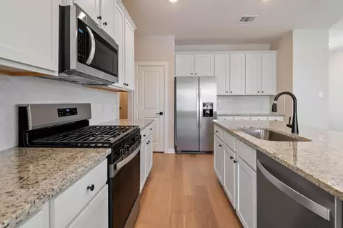 Kitchen - 1107 Campside Dr, Beasley, TX 77417 photo 1 of 1