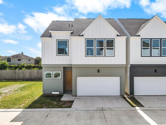 12804 Buffalo Wells Dr, Houston, TX 77045