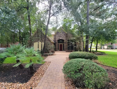 10 Dovewood Pl, The Woodlands, TX 77381