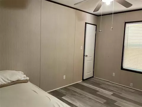 Bedroom - 149 W W Crk, Trinity, TX 75862 photo 2 of 3