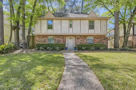 19527 Enchanted Oaks Dr, Spring, TX 77388