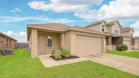 14416 Sugar Pines Dr, Conroe, TX 77302