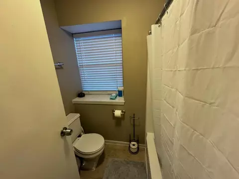 Bath - 2426 Summer Spring Dr, Spring, TX 77373 photo 1 of 2