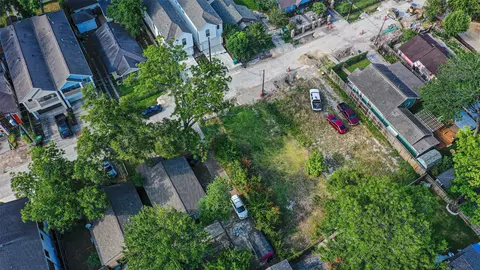 View/Area - 1110 E 27th St, Houston, TX 77009 photo 9 of 9