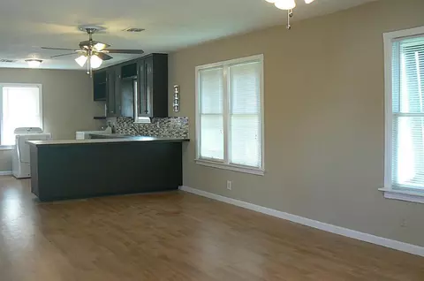 Living - 1110 E 27th St, Houston, TX 77009 photo 7 of 7