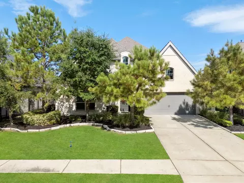 Exterior - 28431 Sunrise View Dr, Spring, TX 77386 photo 2 of 4