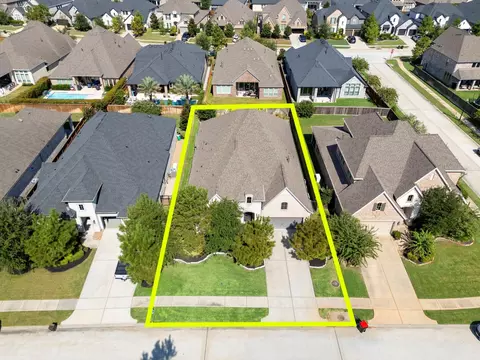 View/Area - 28431 Sunrise View Dr, Spring, TX 77386 photo 2 of 5