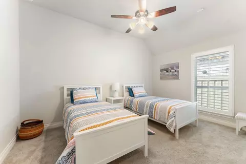 Bedroom - 28431 Sunrise View Dr, Spring, TX 77386 photo 4 of 5