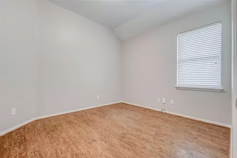 Bedroom - 434 Carson Ridge Dr, Spring, TX 77386 photo 2 of 7