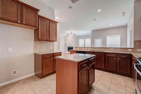 Kitchen - 434 Carson Ridge Dr, Spring, TX 77386 photo 1 of 3